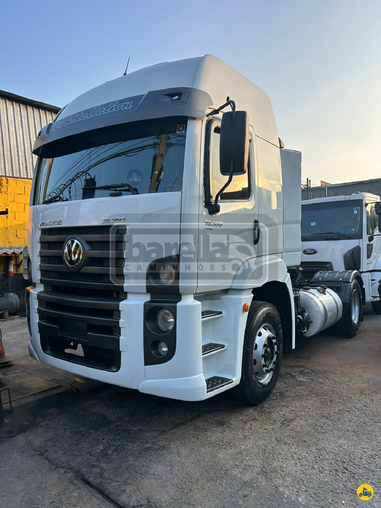 CAMINHAO VOLKSWAGEN VW 19360 Cavalo Mecânico Toco 4x2 Barella Caminhões OSASCO SÃO PAULO SP
